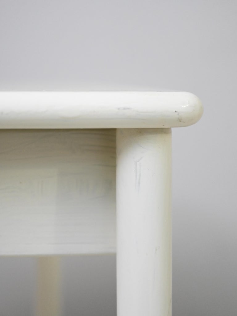 Mid-20th Century White 1960s Nightstands For Sale