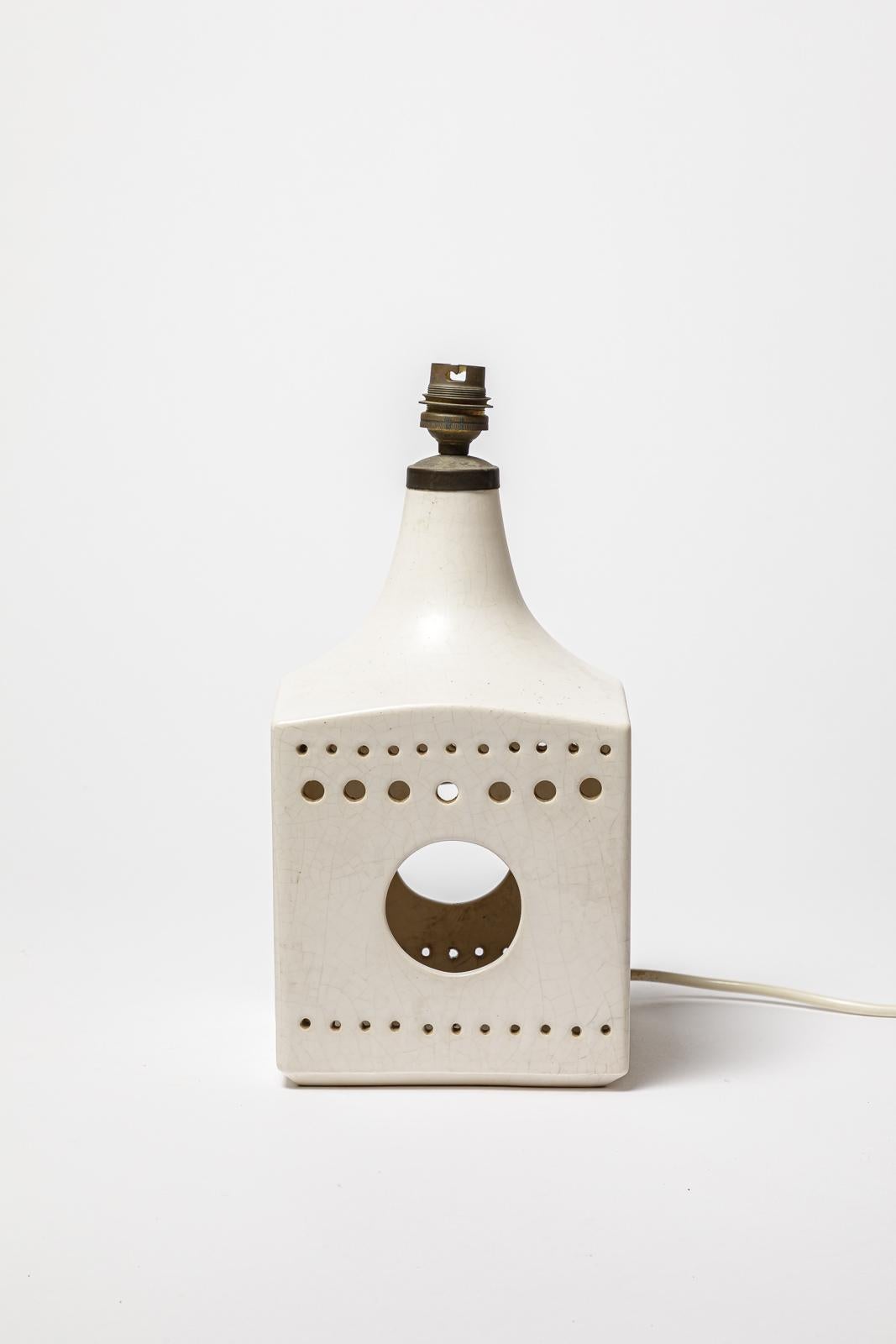French White 20th century design ceramic table lamp by gres du marais 1970 27 cm For Sale