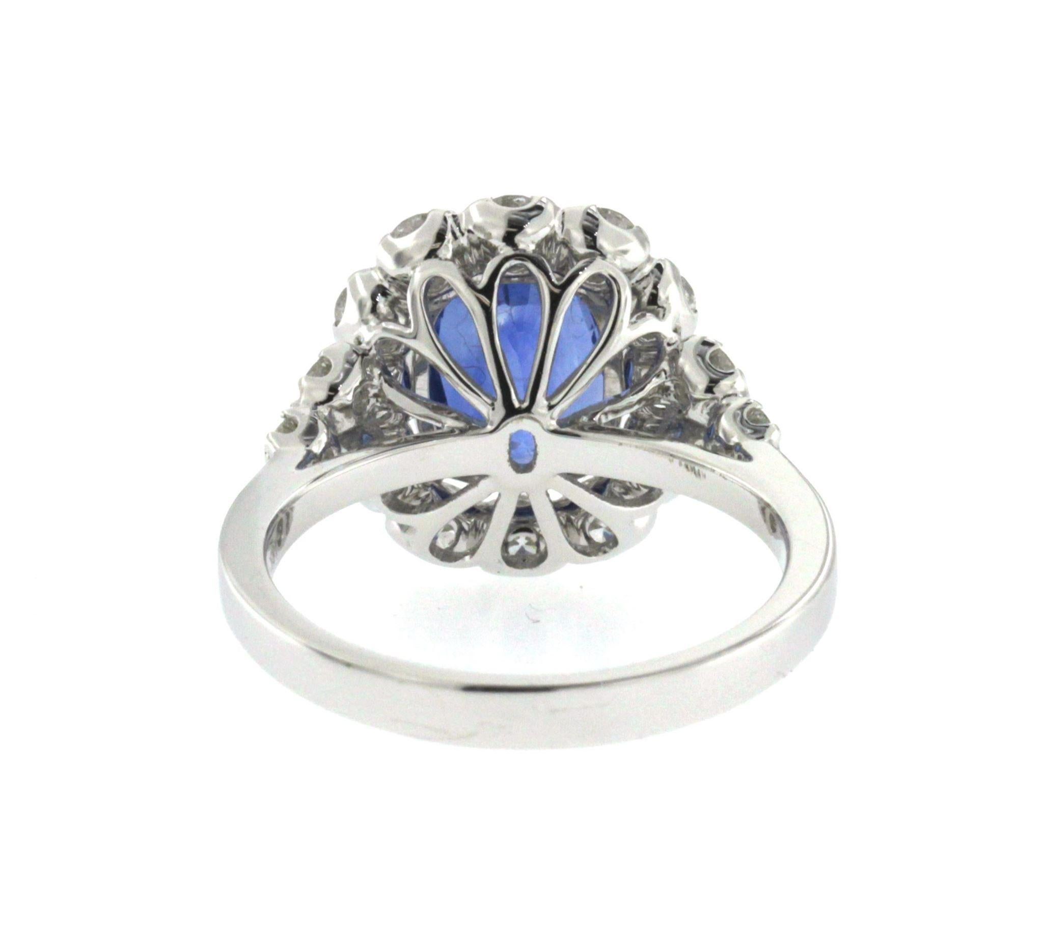 Women's White 3 Ct Ceylon Sapphires & 1.48 Ct Diamonds In 18k Gold Engagement Ring For Sale