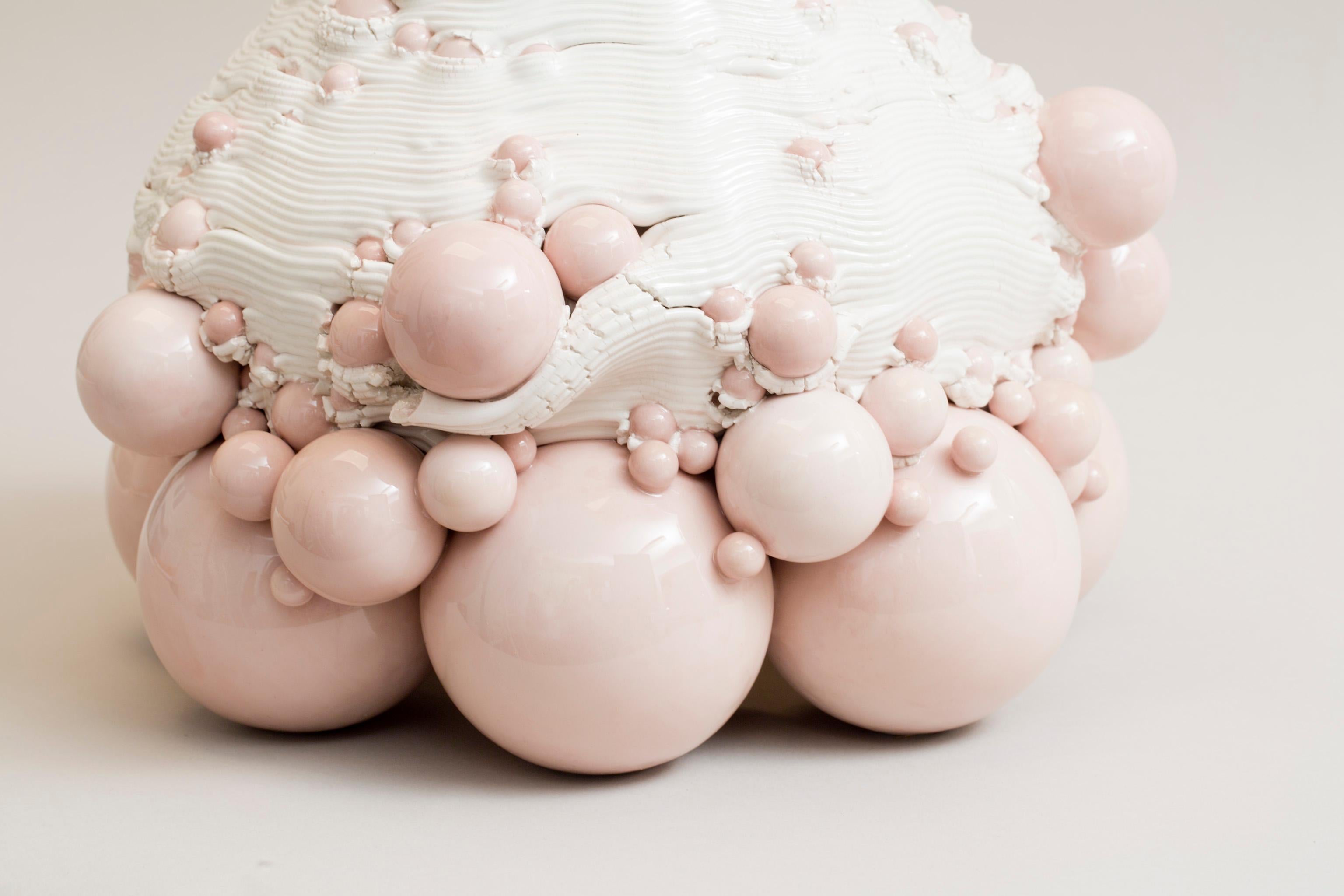 White Ceramic Sculptural Vase Italian Contemporary, 21st Century contemporary For Sale 7