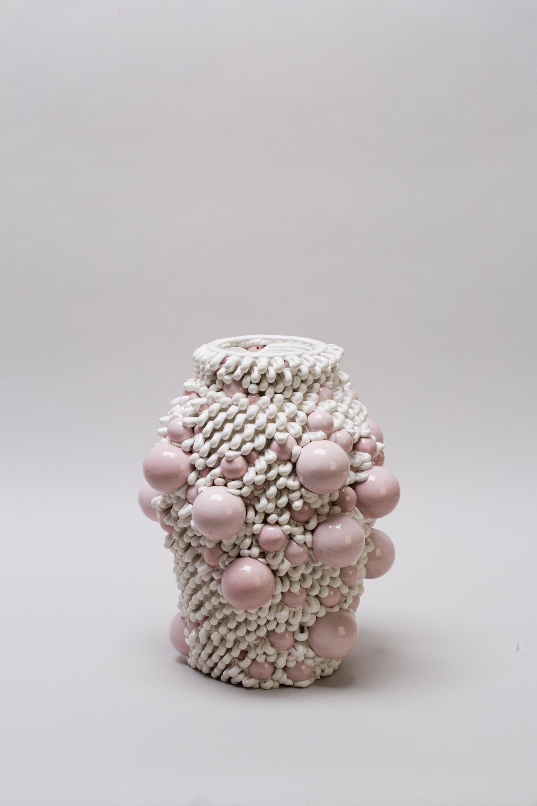 Italian White 3D Printed Ceramic Sculptural Vase Italy Contemporary, 21st Century For Sale