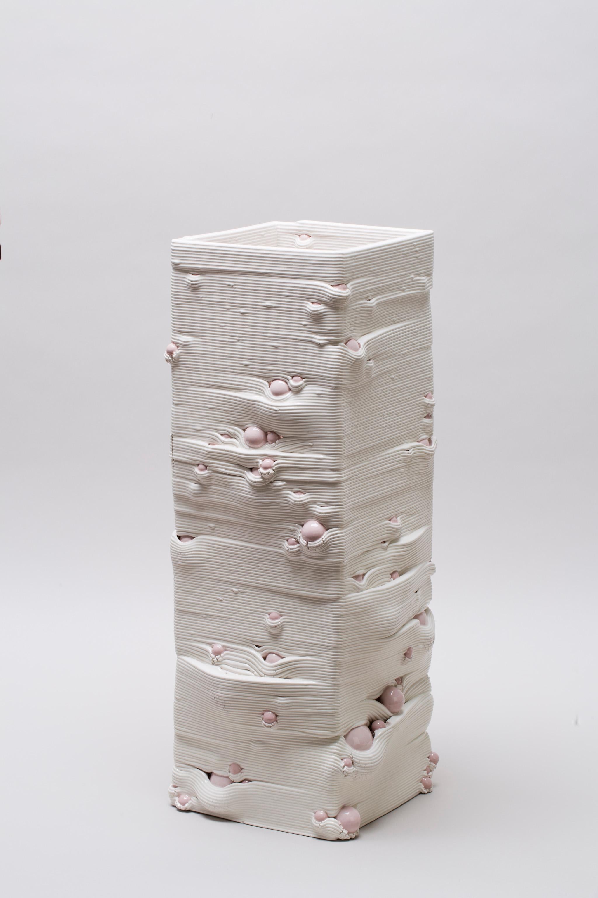 Glazed White 3D Printed Ceramic Sculptural Vase Italy Contemporary, 21st Century For Sale