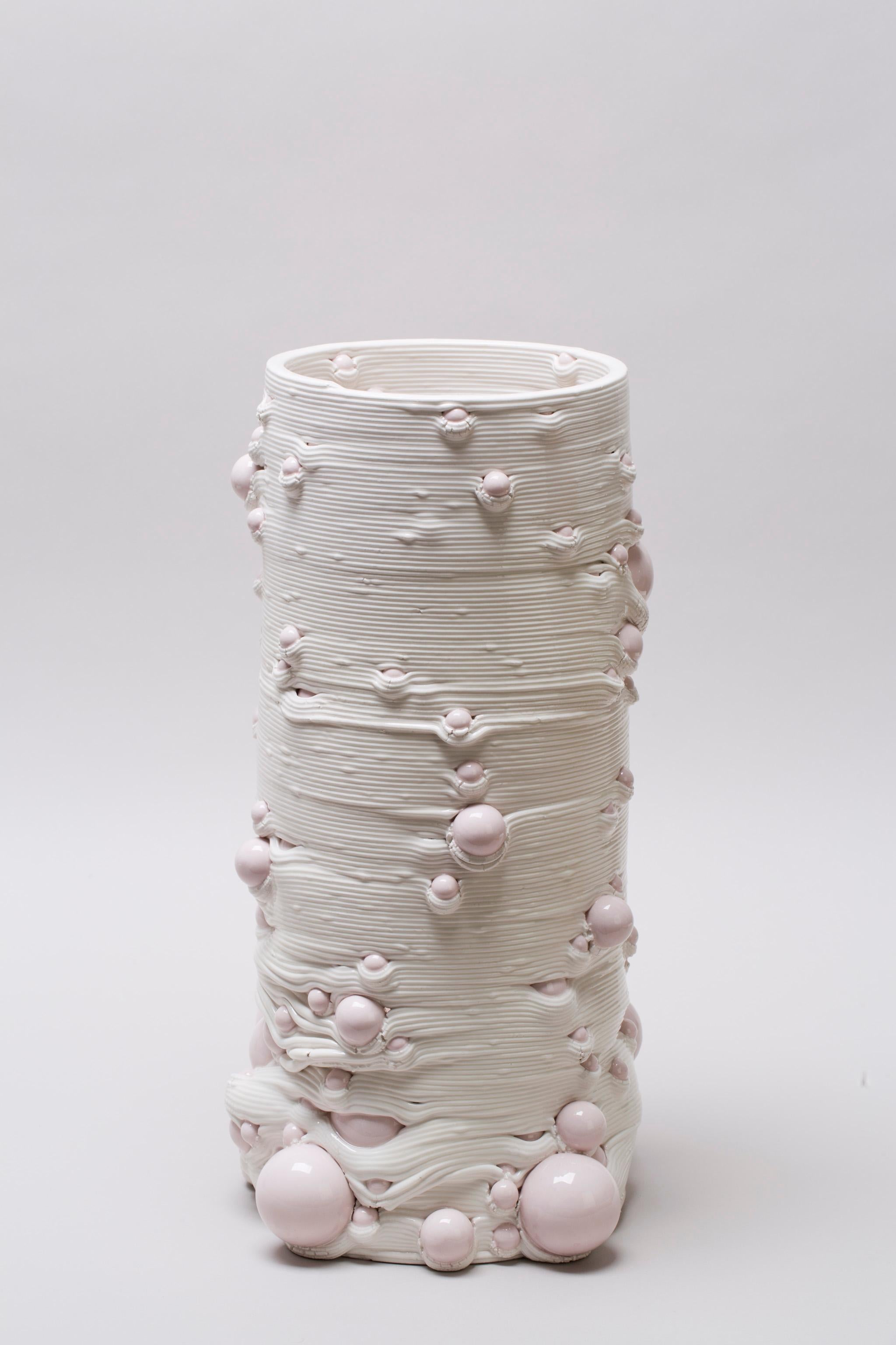 White 3D Printed Ceramic Sculptural Vase Italy Contemporary, 21st Century For Sale 2