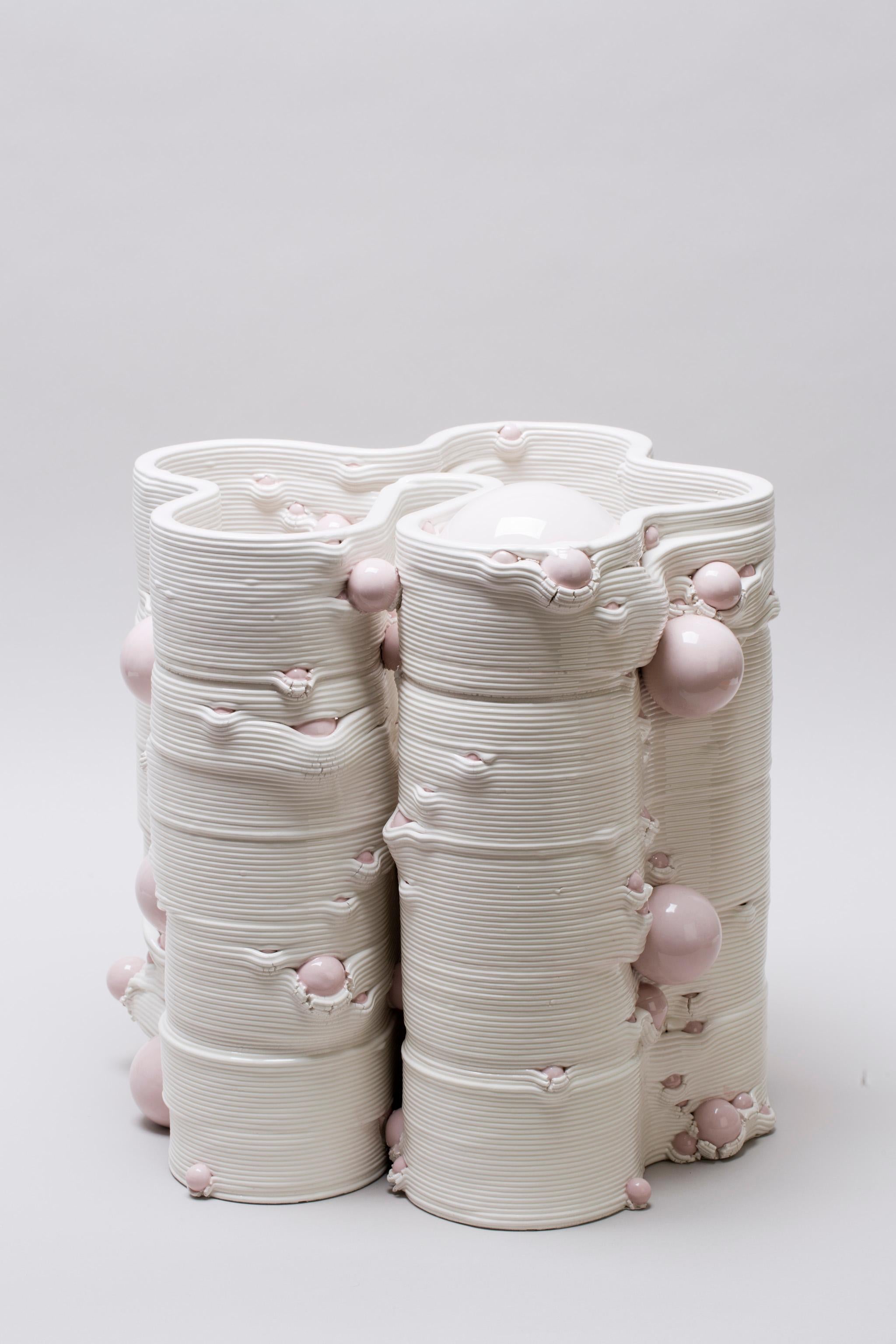 Céramique Vase sculptural en céramique blanche imprimée en 3D Italie Contemporary, 21st Century en vente