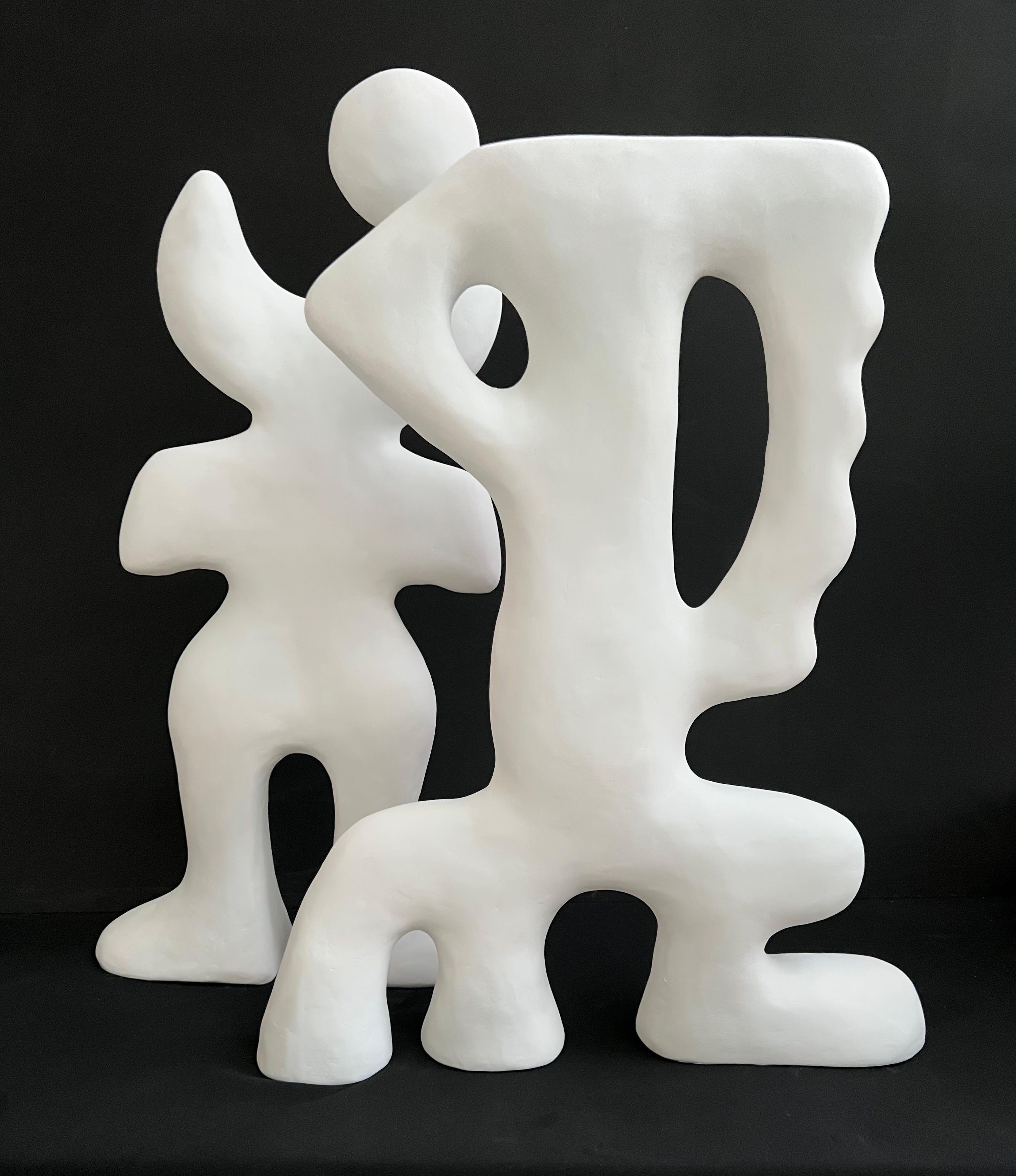 Weiße abstrakte Skulptur in Weiß, einzigartige Skulptur (Moderne) im Angebot