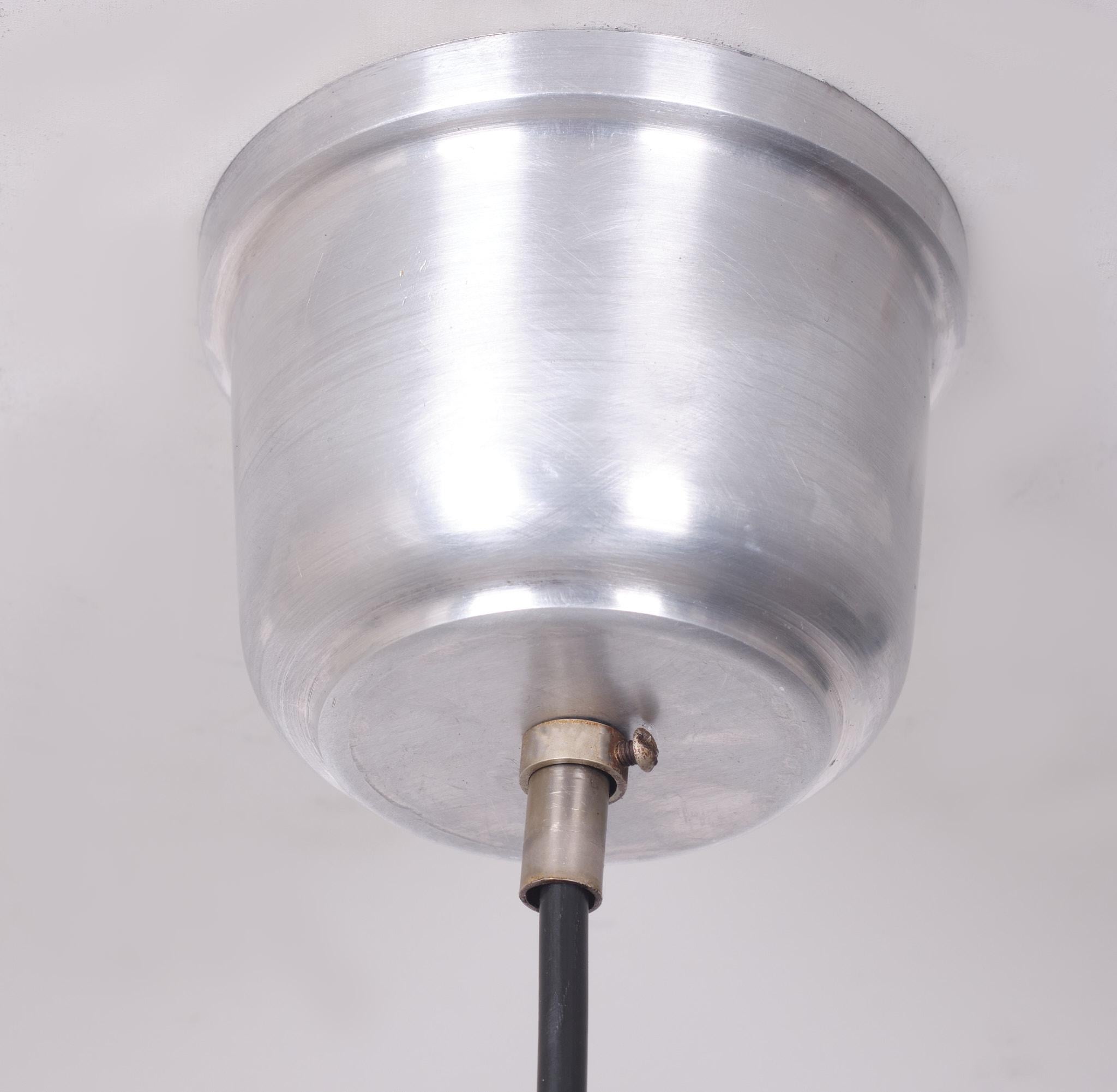 Fine XX secolo Lampada da soffitto in acrilico bianco stile Yki Nummi anni '70 Italia in vendita