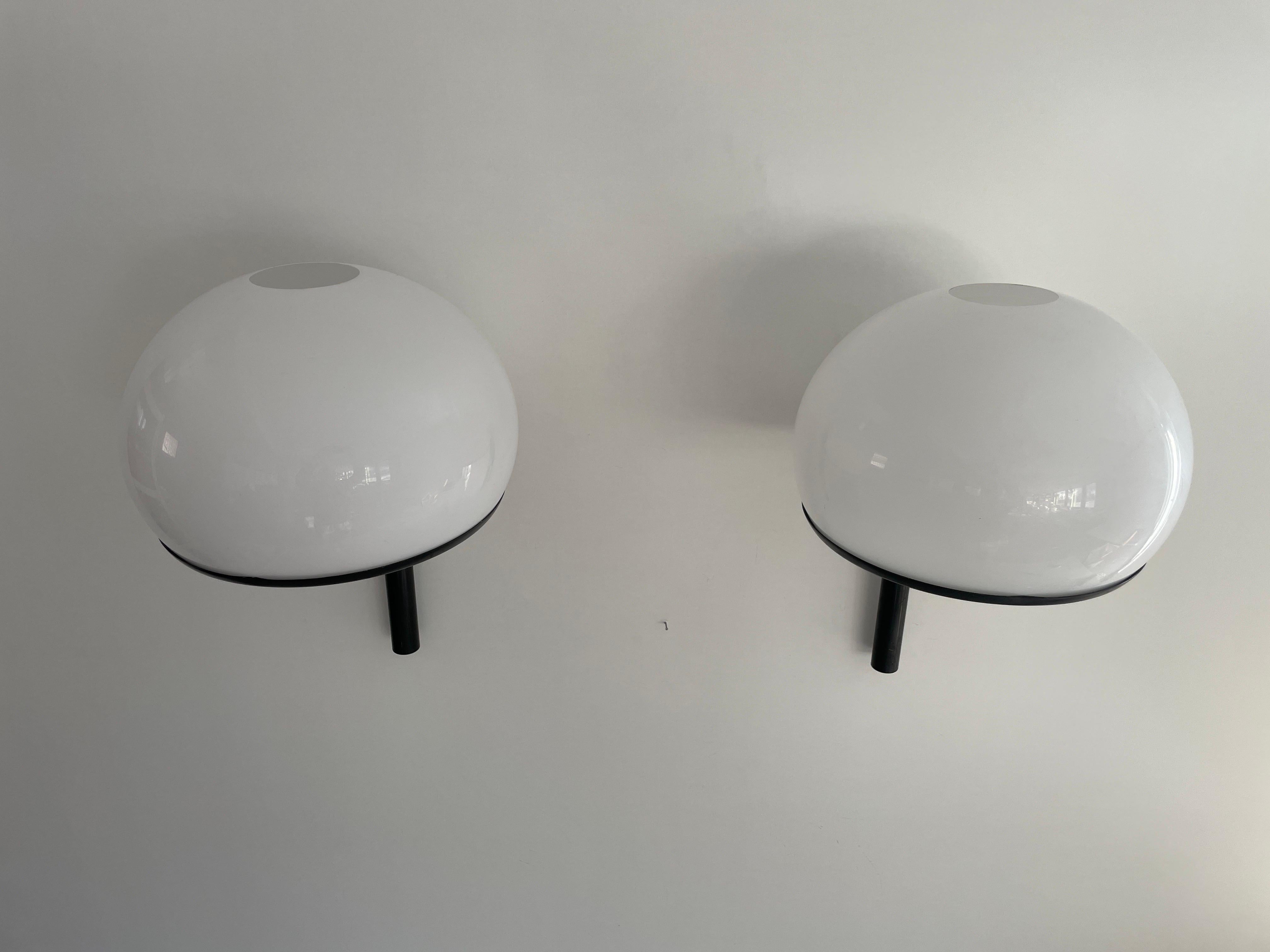 Mid-Century Modern White Acrylic Pair of Large Sconces by Arteluce, Italy, 1960s For Sale