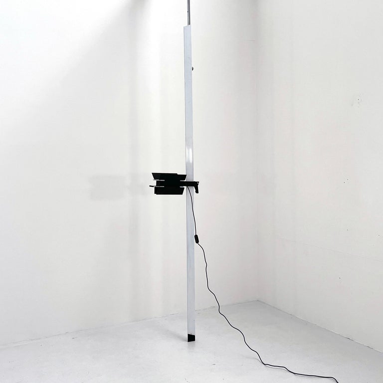 White Adjustable FloortoCeiling Light from Lumenform, 1980s For Sale