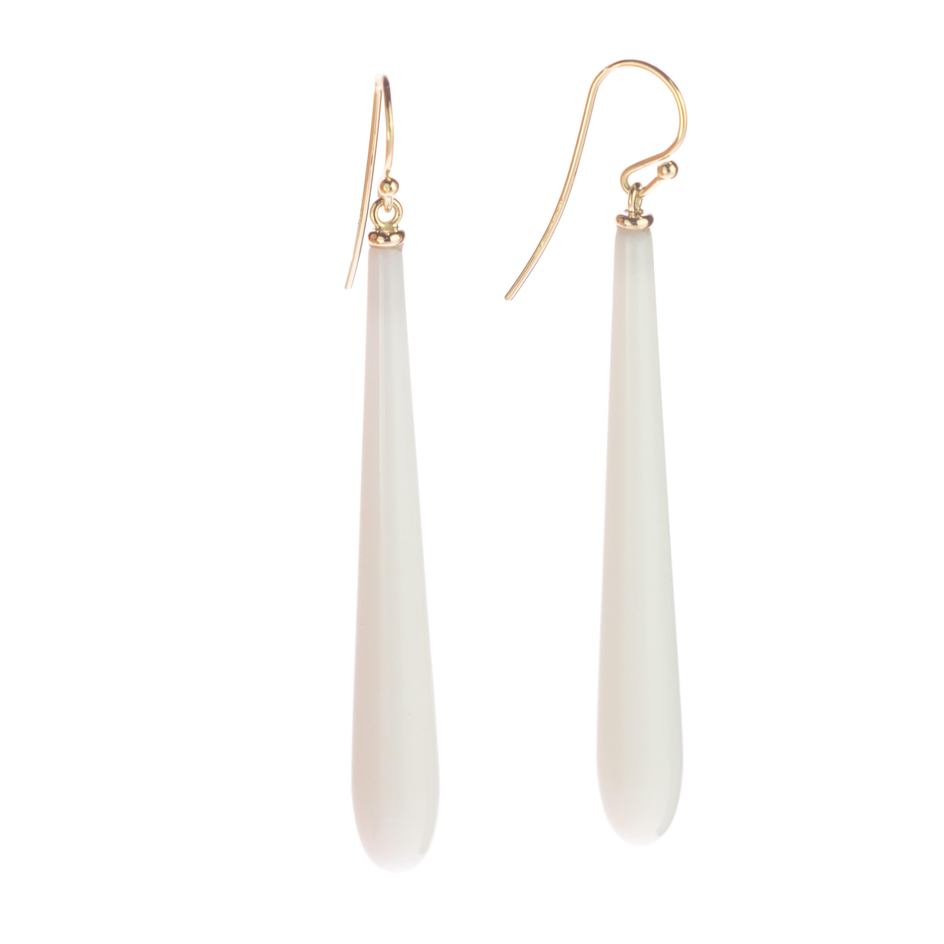Women's White Agate 18 Karat Yellow Gold Bold Tear Drop Dangle Cocktail Earrings For Sale