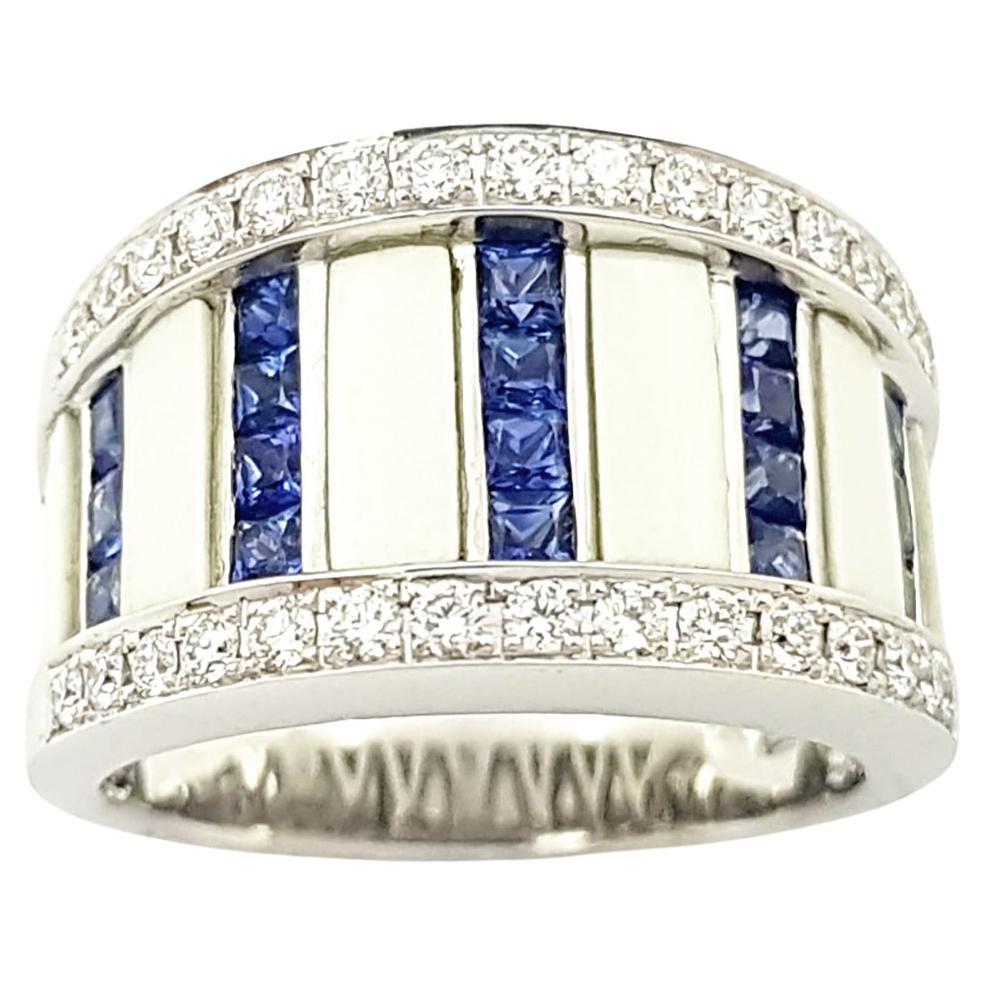 White Agate, Blue Sapphire and Diamond Ring set in 18K White Gold Settings For Sale