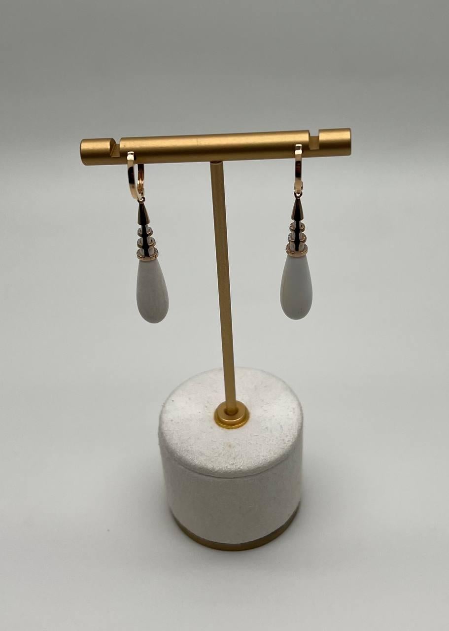 White Agate Cabochon White Diamonds 18 Karat Rose Gold Unique Hug Drop Earrings For Sale 6