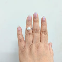 Weißer Akoya-Perlen- und Diamantring aus Platin