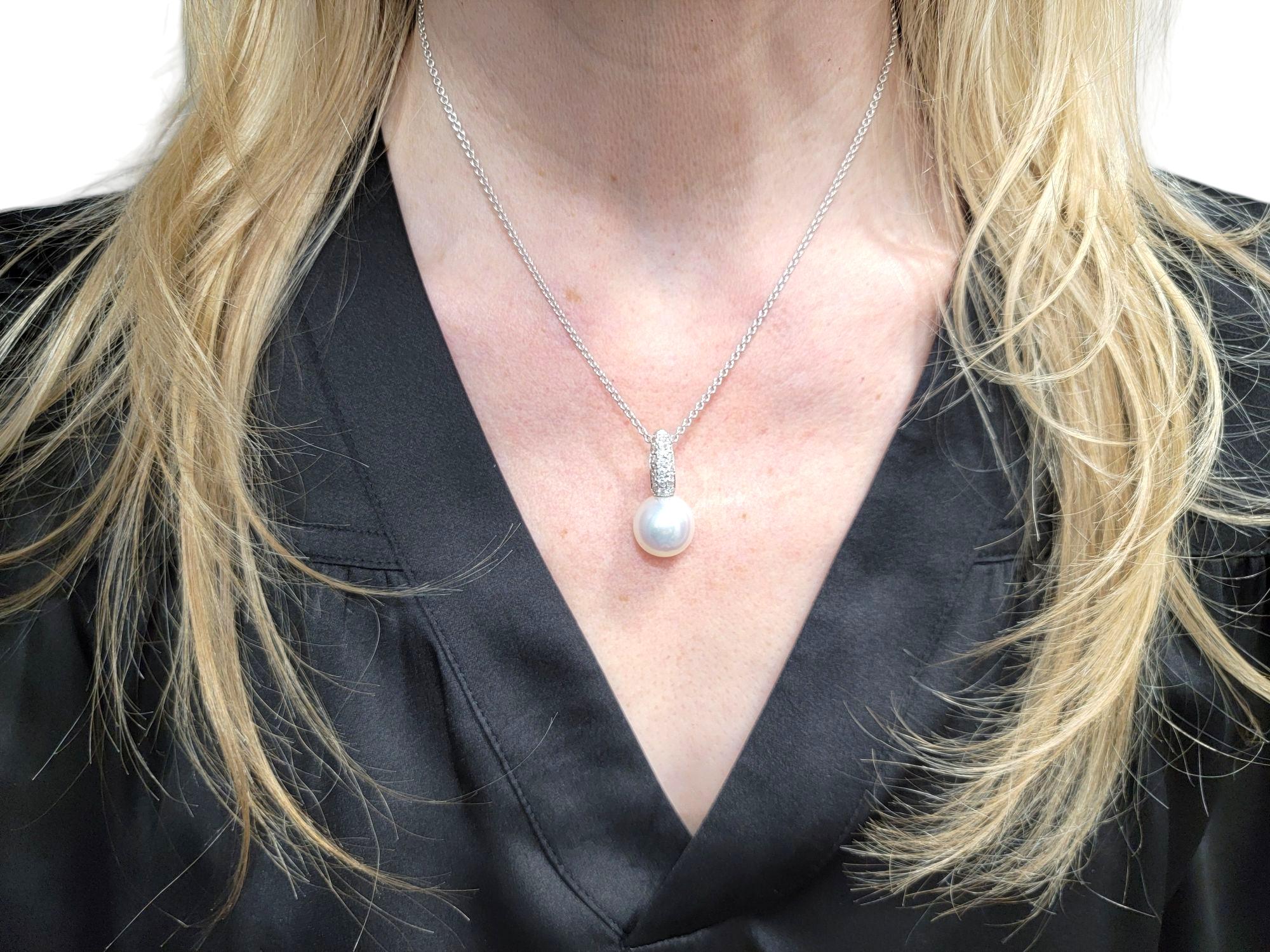 White Akoya Pearl and Pavé Diamond Pendant Necklace in 18 Karat White Gold For Sale 6