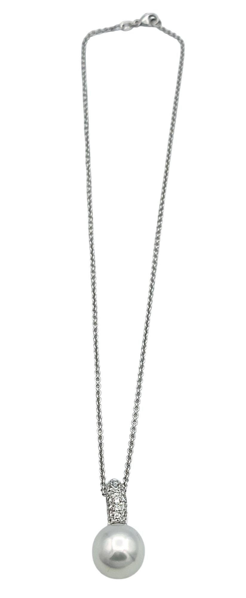 White Akoya Pearl and Pavé Diamond Pendant Necklace in 18 Karat White Gold In Good Condition For Sale In Scottsdale, AZ