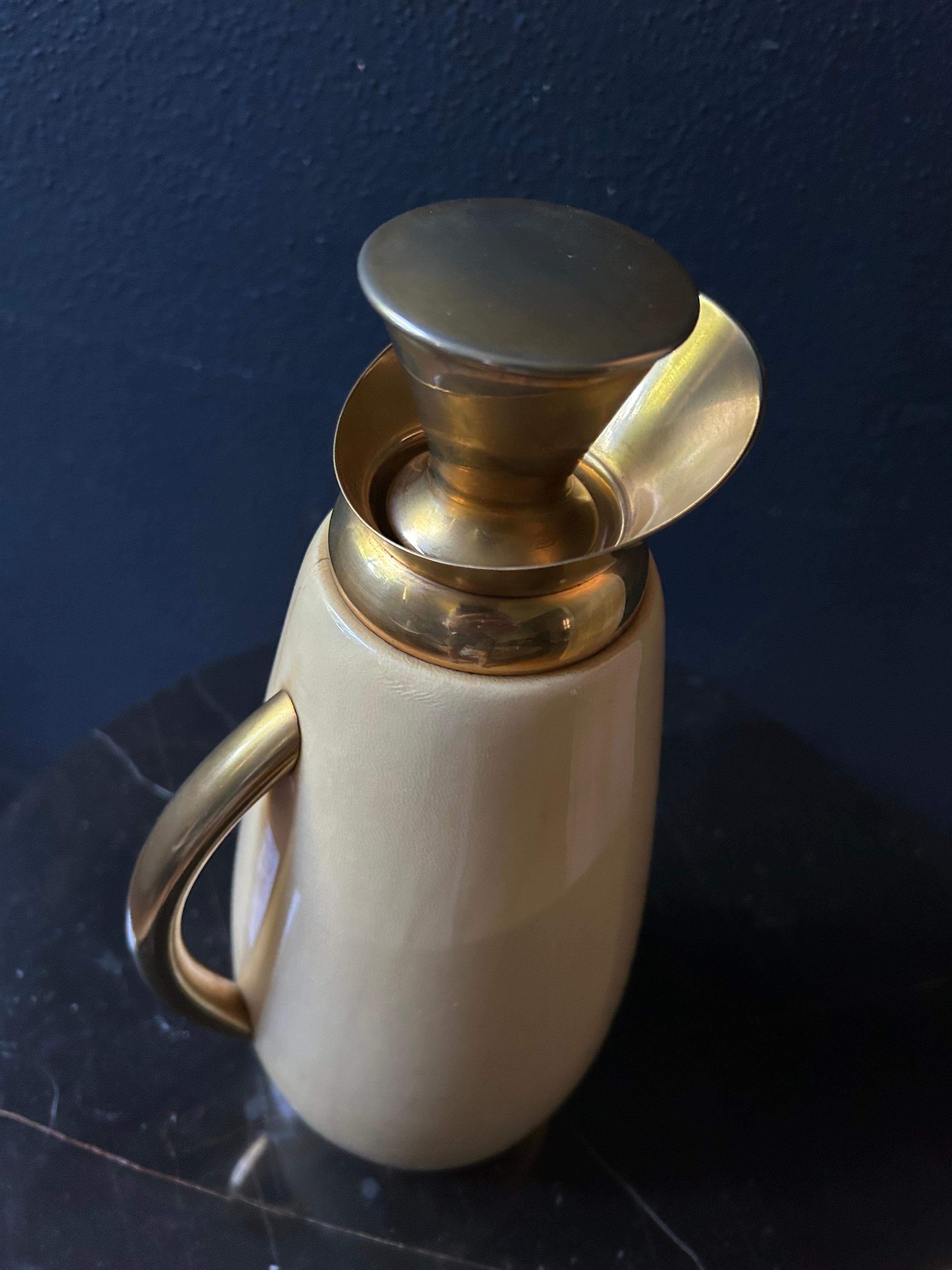 White Aldo Tura Thermos Carafe, Italy, 1960's, Hollywood Regency For Sale 1