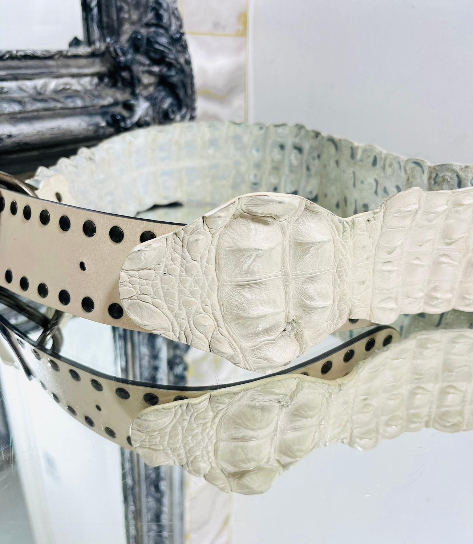 Blanc Ceinture à boucle en cuir exotique en alligator blanc en vente