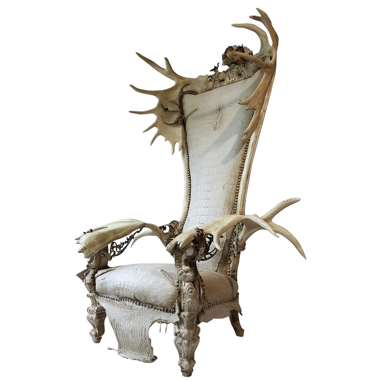 White Alligator Throne with Natural Moose Antler For Sale