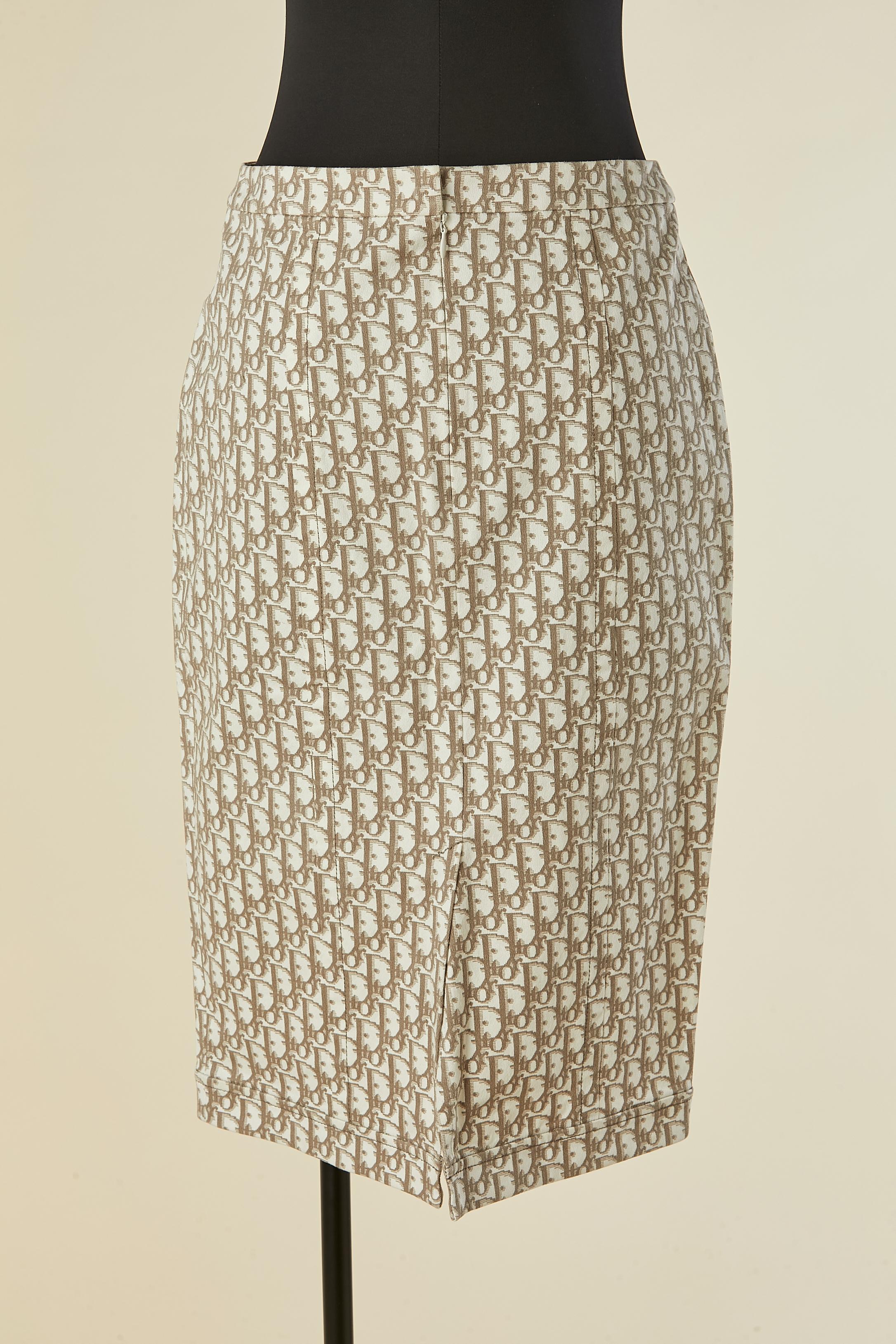 Blanco y beige jacquard Monograma falda lápiz CHRISTIAN DIOR en Excelente estado para la venta en Saint-Ouen-Sur-Seine, FR