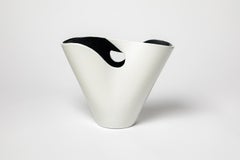 vaso in ceramica bianco e nero di design del XX secolo di Fernand Elchinger 1950