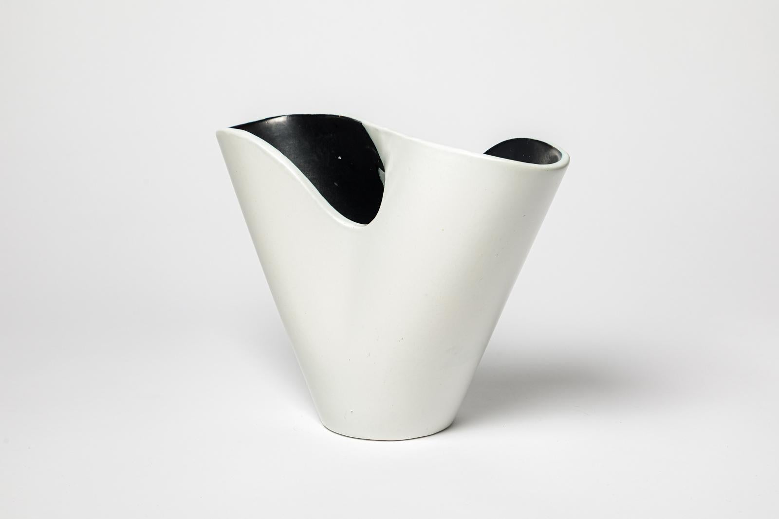 Mid-Century Modern white and black 20th century design ceramic vase by Fernand Elchinger 1950 For Sale