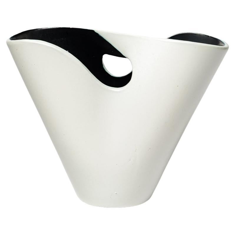 vaso in ceramica bianco e nero di design del XX secolo di Fernand Elchinger 1950
