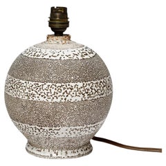 White and black art deco ceramic table lamp style of Jean Besnard 1930 primavera