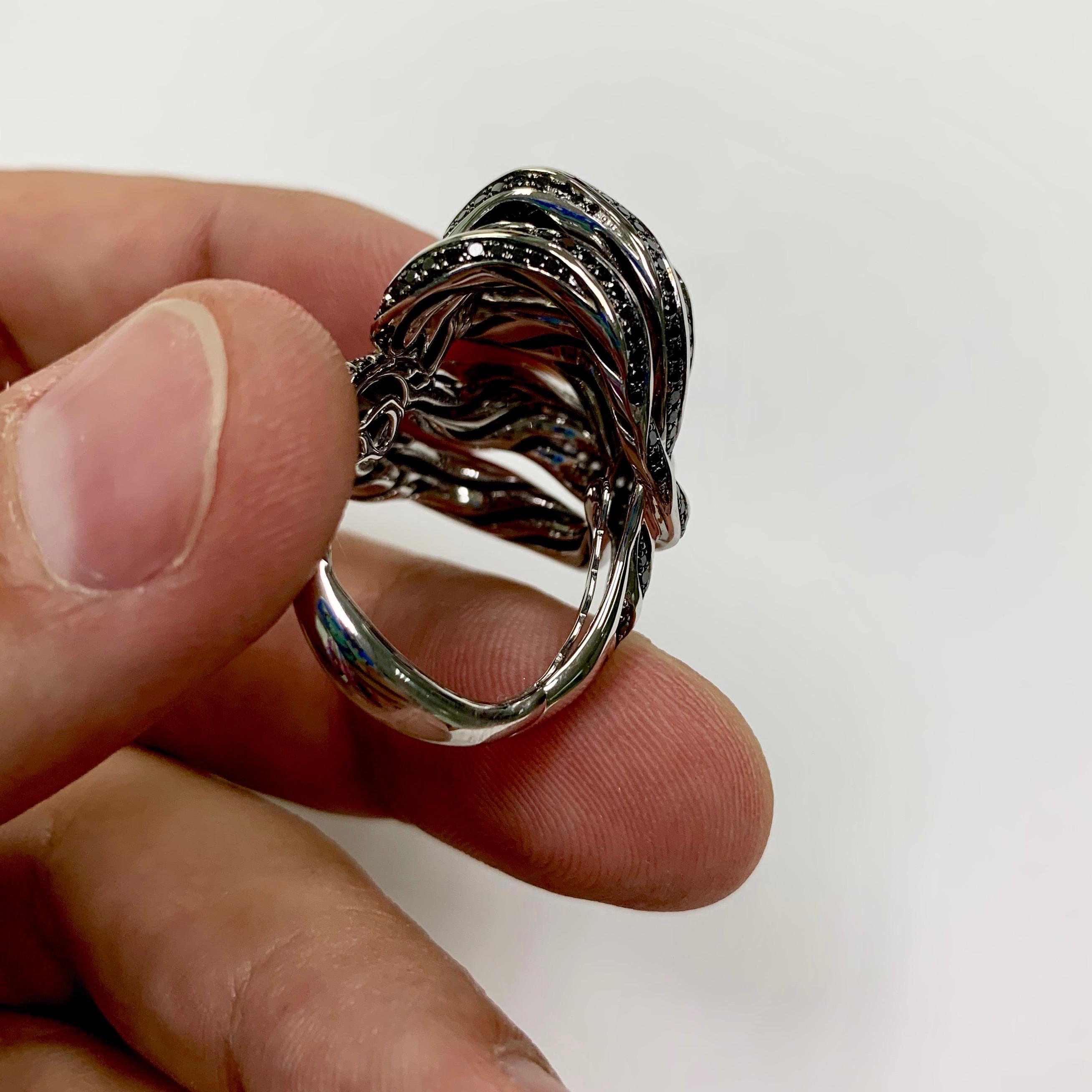 White and Black Diamonds 18 Karat White Gold Ring 3