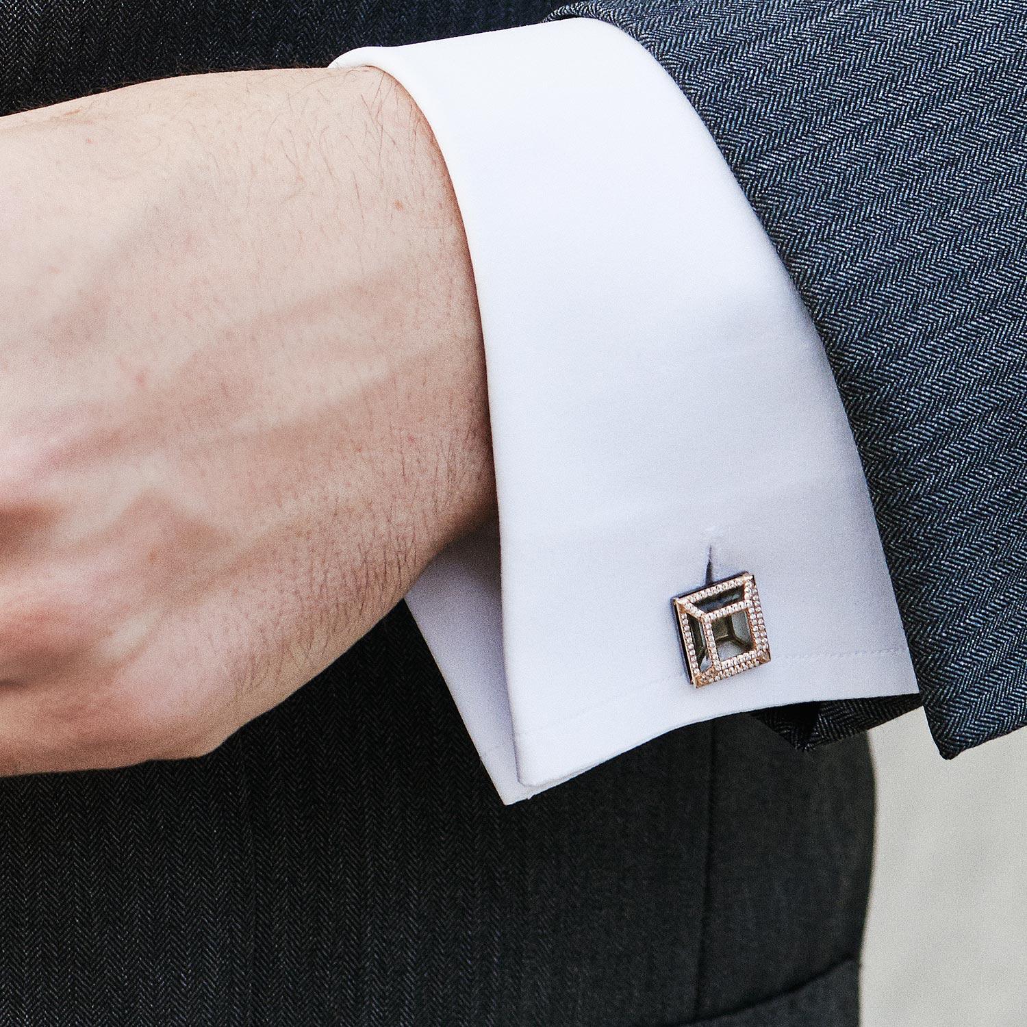 White and Black Diamonds White Gold Cufflinks In New Condition For Sale In Salzburg, AT