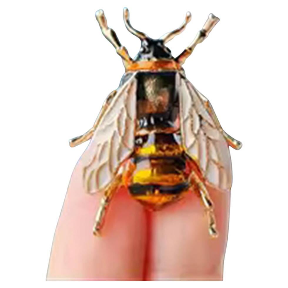 Simply Beautiful! White and Black Golden Enamel Bumble Bee Vintage Brooch Pin. Gold tone mounting. Measuring approx. 1.4