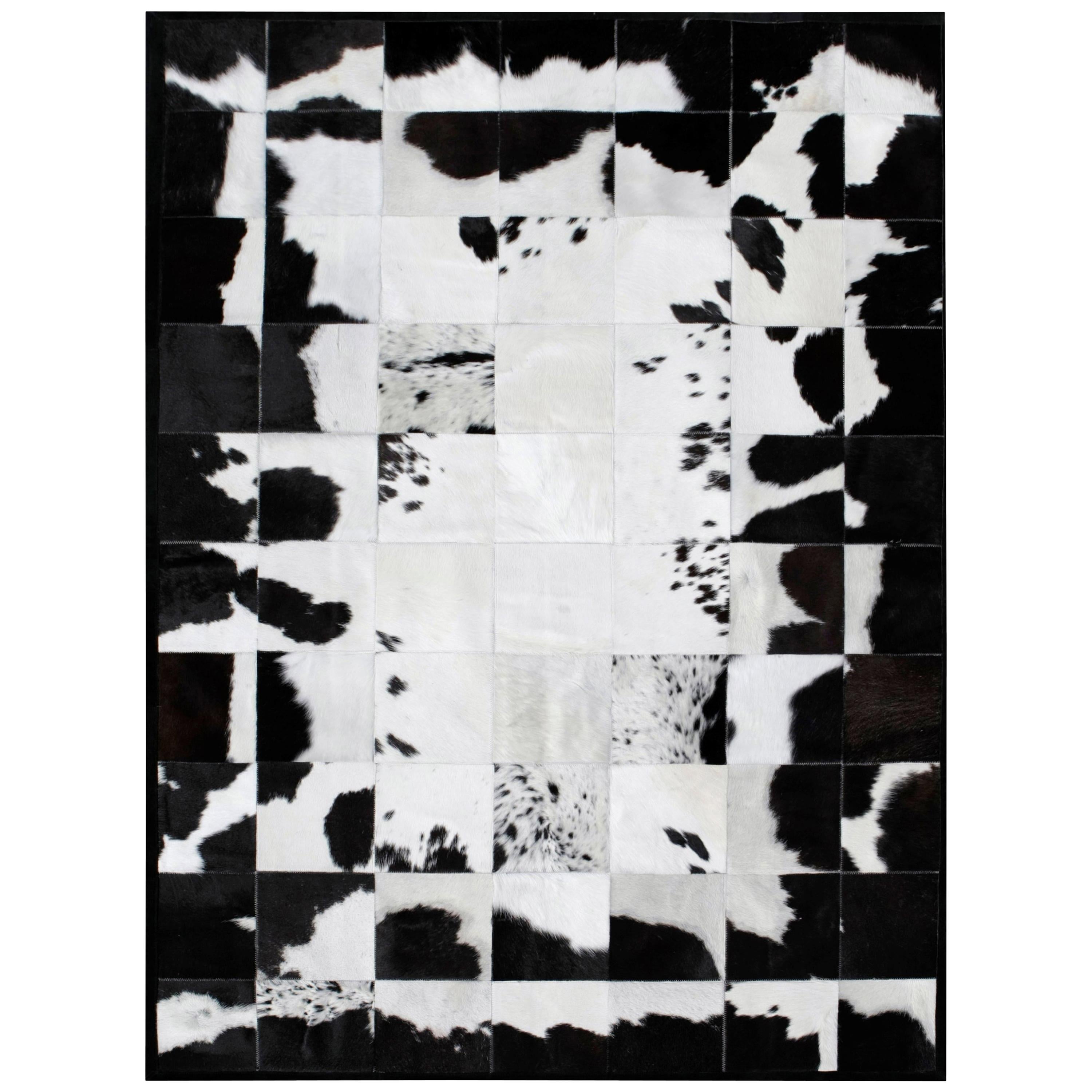 Weißer und schwarzer, höhenverstellbarer Rompecabeza-Weißer Rindsleder-Teppich X-groß