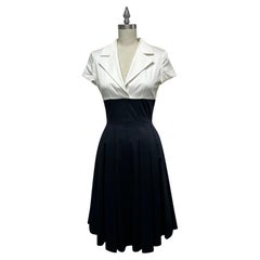 Vestido camisero con bloques de color en algodón suizo blanco y negro