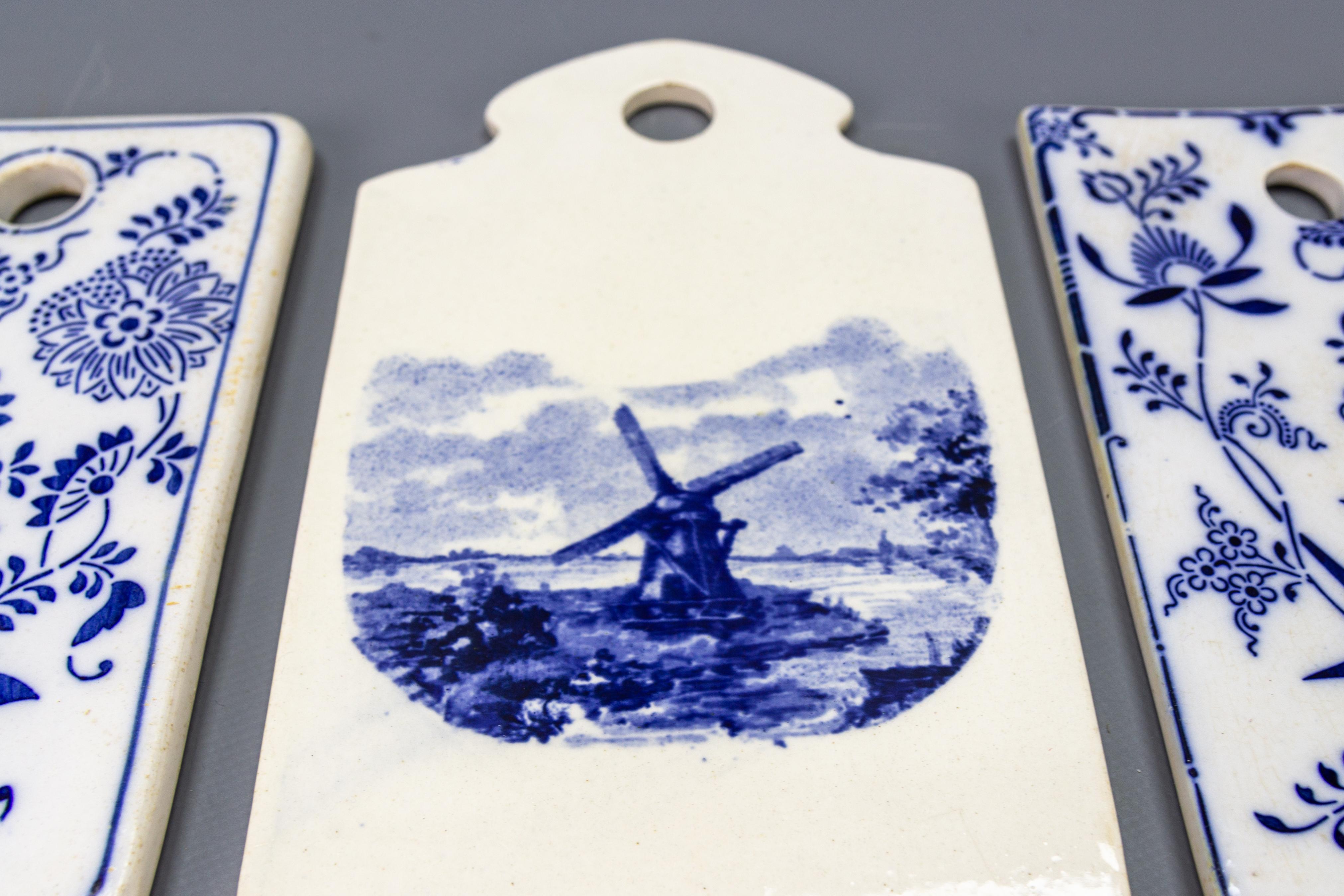 Desayunadores de cerámica blanca y azul, juego de tres, Alemania, años 20 en venta 6