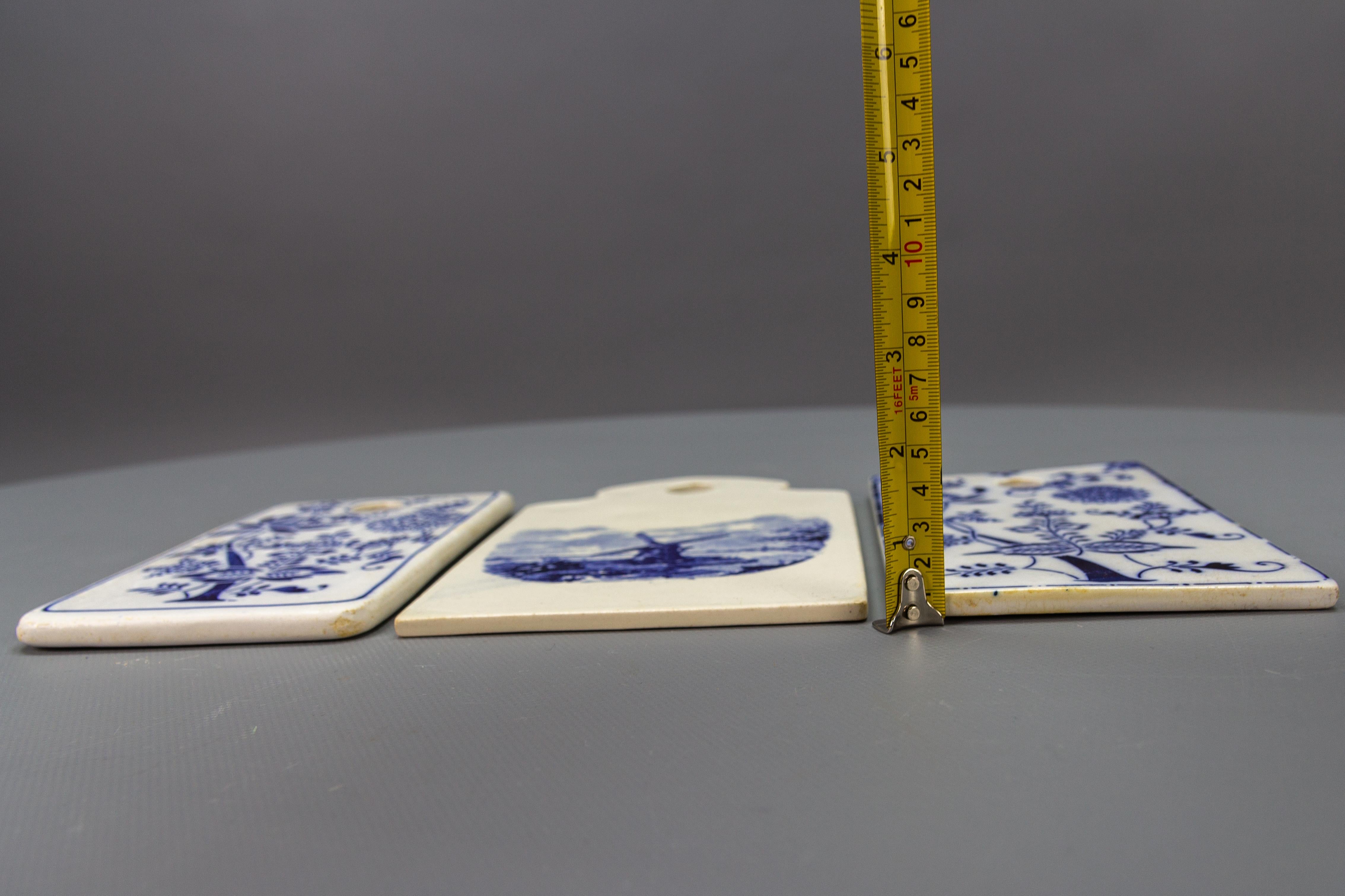 Desayunadores de cerámica blanca y azul, juego de tres, Alemania, años 20 en venta 10