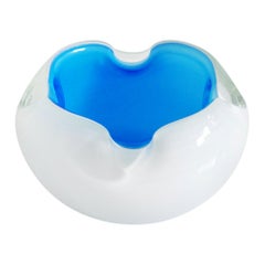 Posacenere o ciotola di Murano bianca e blu