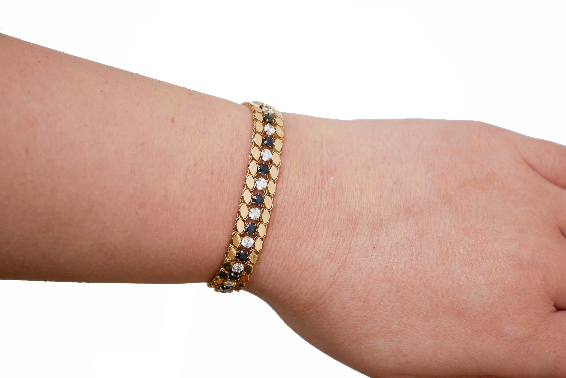 White and Blue Stones, 18 Karat Yellow Gold Bracelet. In Good Condition In Marcianise, Marcianise (CE)