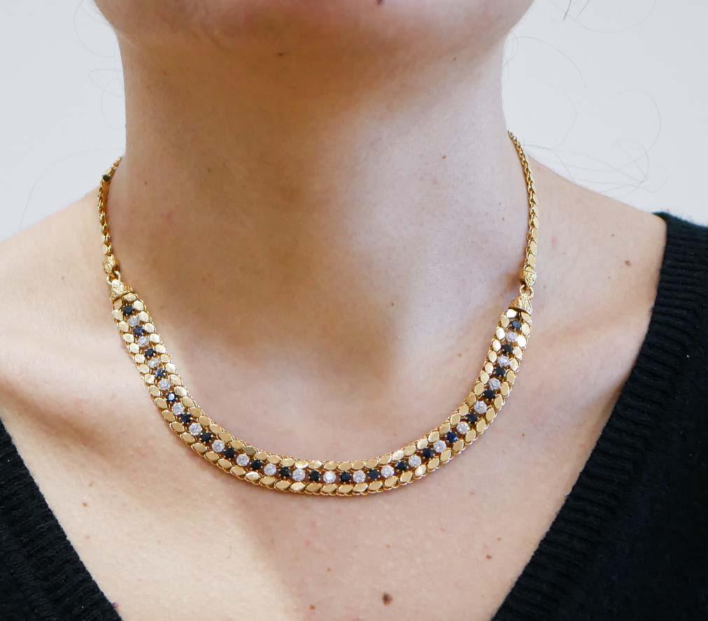 White and Blue Stones, 18 Karat Yellow Gold Necklace. 1
