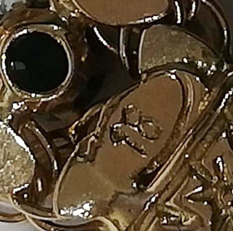 White and Blue Stones, 18 Karat Yellow Gold Necklace. 2