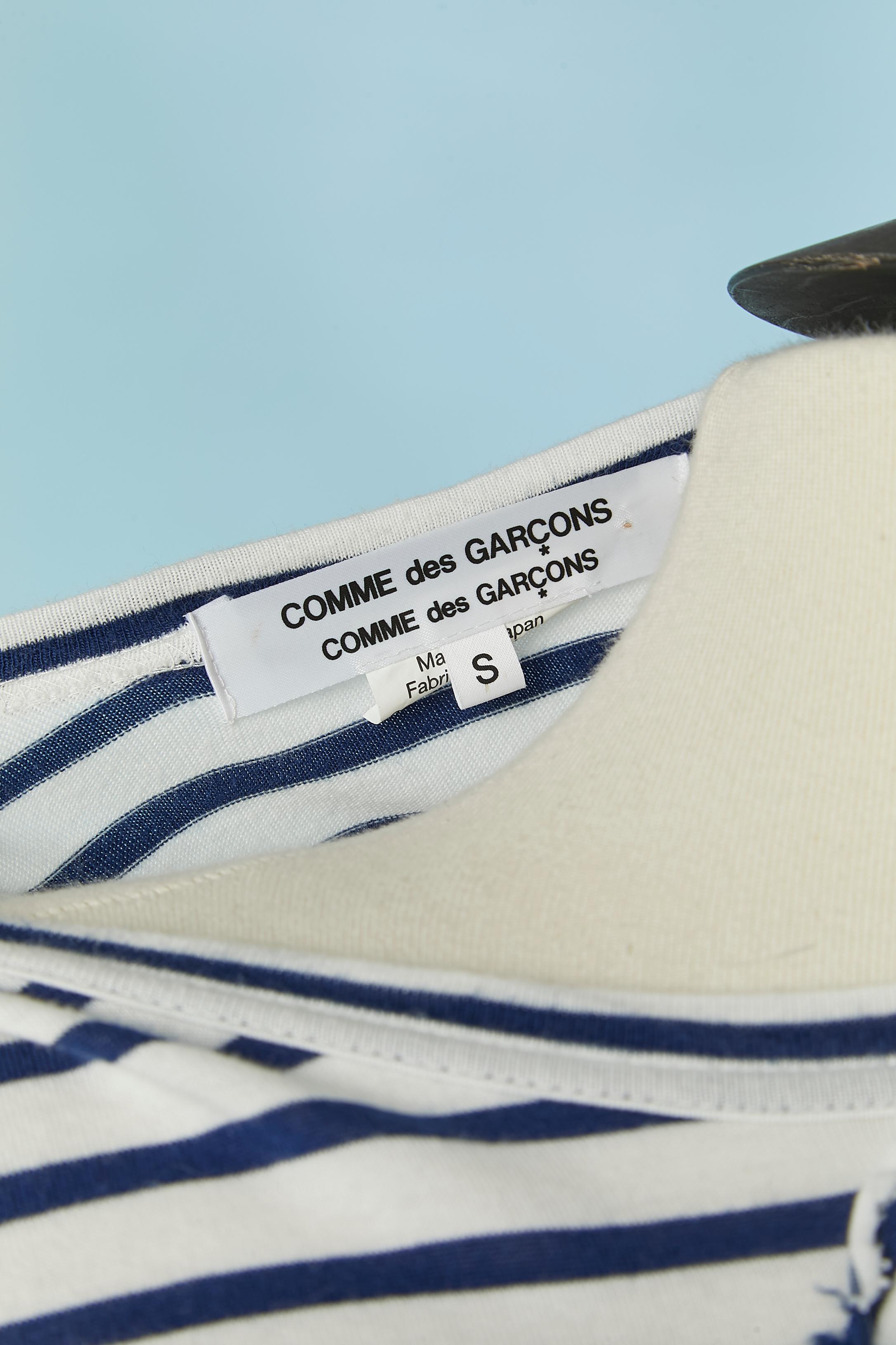 White and blue striped tee-shirt with appliqué on the front COMMME DES GARÇONS For Sale 1
