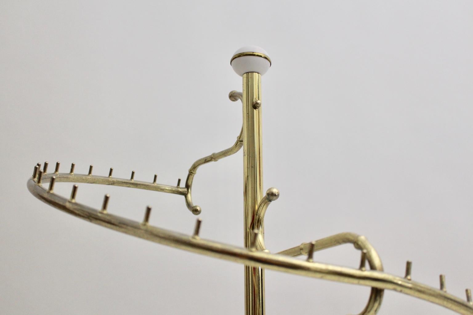 White and Brass Vintage Mid-Century Modern Rack Maison Bagues, 1950s, France For Sale 5