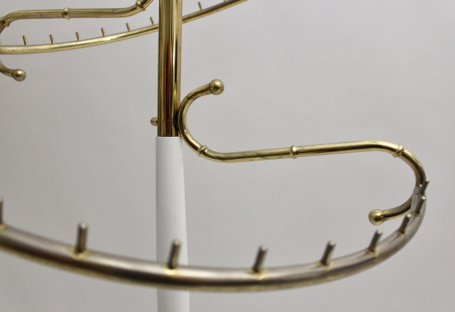 White and Brass Vintage Mid-Century Modern Rack Maison Bagues, 1950s, France For Sale 9