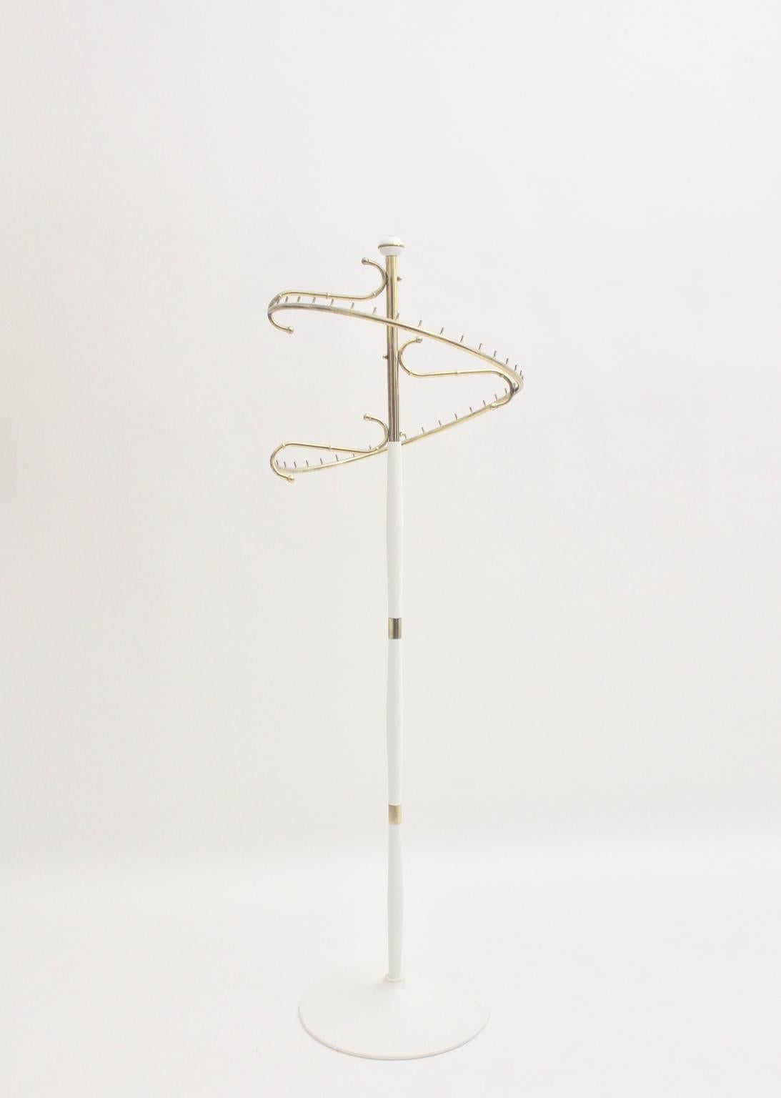 French White and Brass Vintage Mid-Century Modern Rack Maison Bagues, 1950s, France For Sale