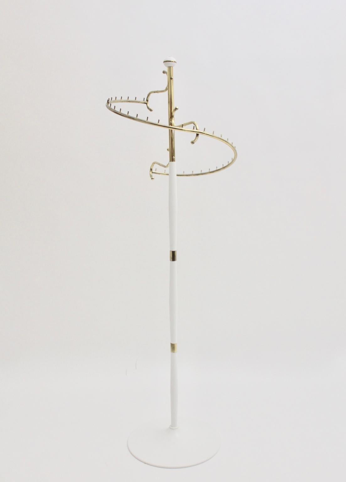White and Brass Vintage Mid-Century Modern Rack Maison Bagues, 1950s, France For Sale 2