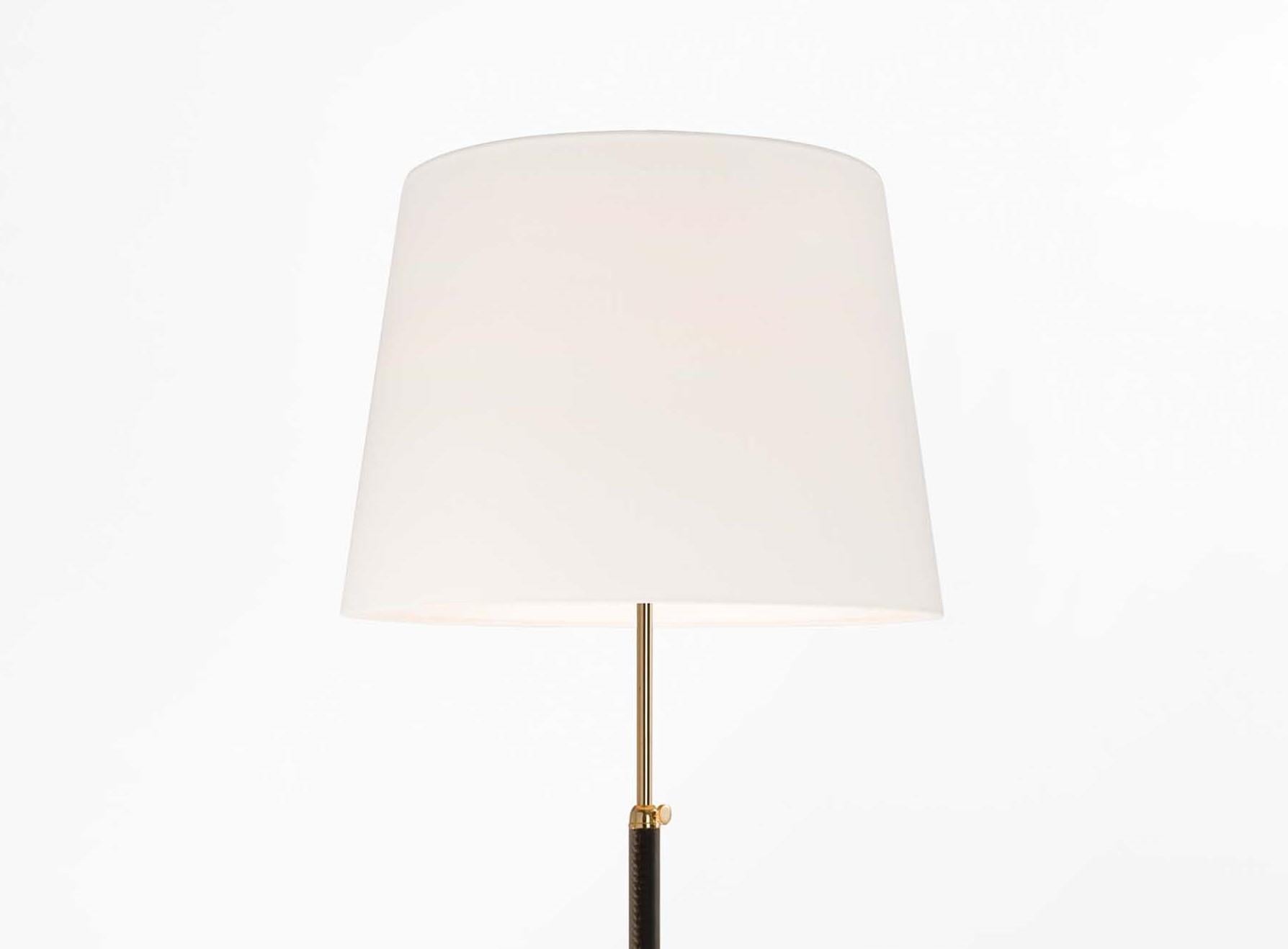 Modern White and Brass Pie De Salón G1 Floor Lamp by Jaume Sans For Sale