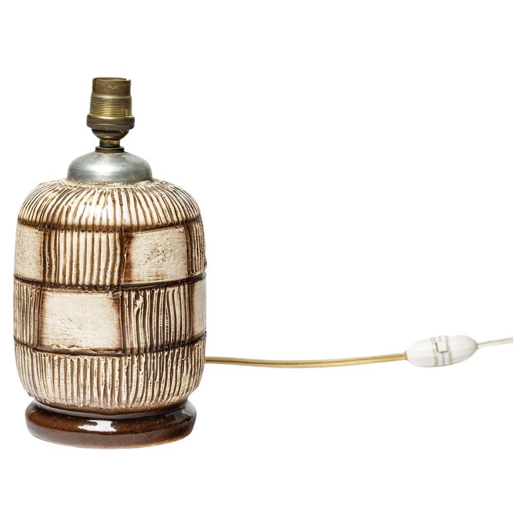 white and brown art deco ceramic table lamp style of Jean Besnard 1940 design For Sale