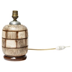 weiß-braune Keramik-Tischlampe im Art-déco-Stil von Jean Besnard 1940