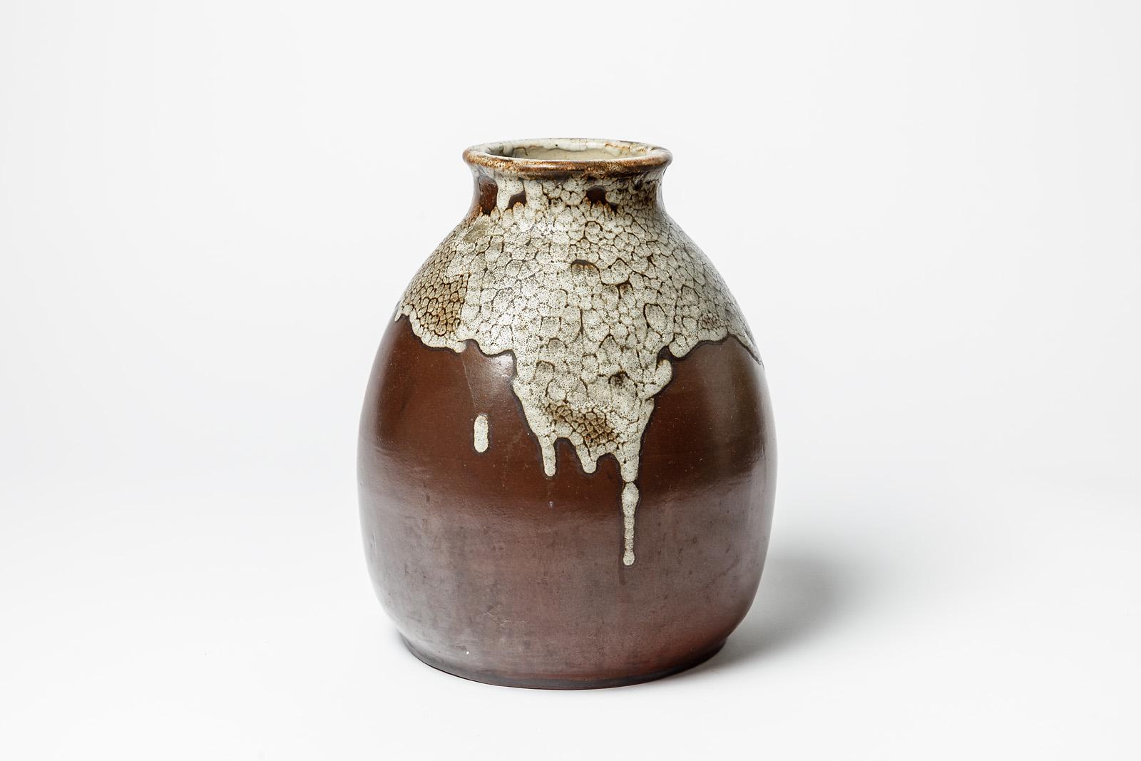 Vase en céramique de grès Art Déco blanc et marron signé Pointu 1900 Excellent état - En vente à Neuilly-en- sancerre, FR