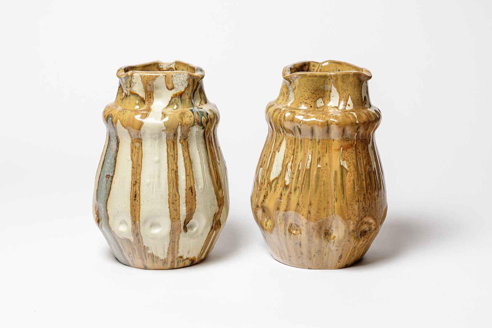 Beaux-Arts Coppia di vasi in ceramica smaltata bianca e marrone di Jean Langlade, 1920 circa. in vendita