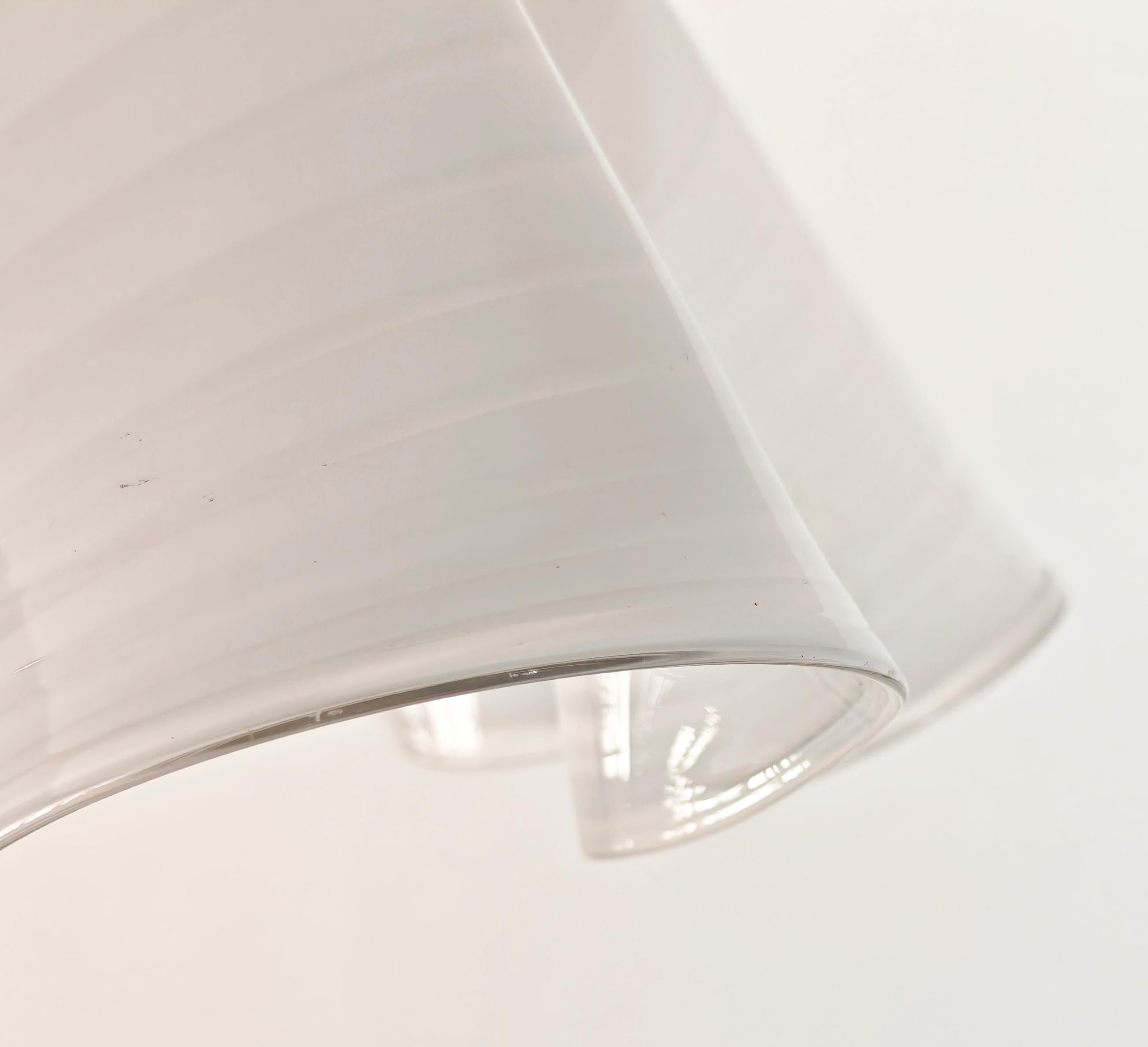 Lámpara Colgante de Cristal Blanco y Transparente Fazzoletto Italia Años 60/70 Moderna de Mitad de Siglo en venta 3