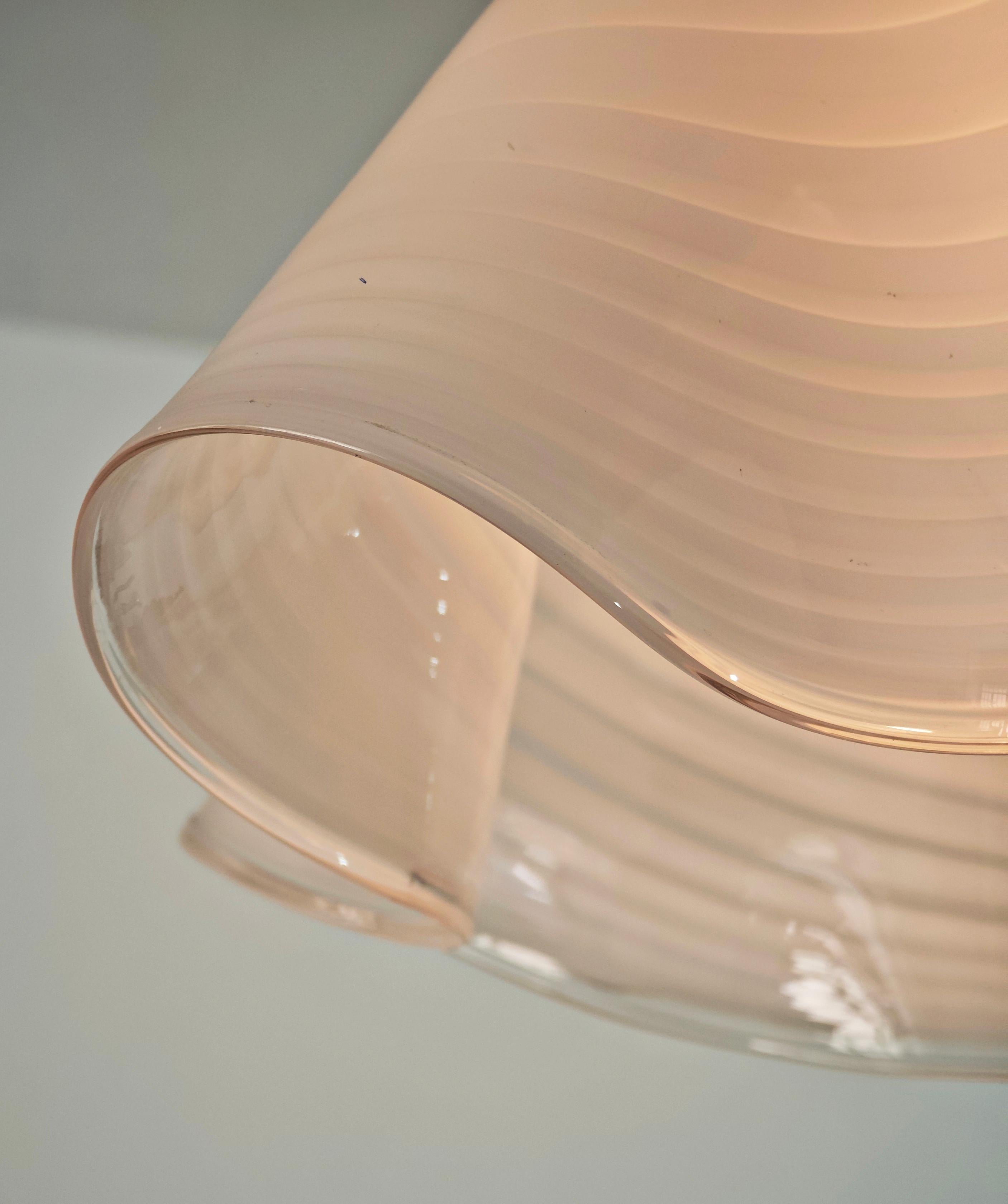 Lámpara Colgante de Cristal Blanco y Transparente Fazzoletto Italia Años 60/70 Moderna de Mitad de Siglo Moderno de mediados de siglo en venta