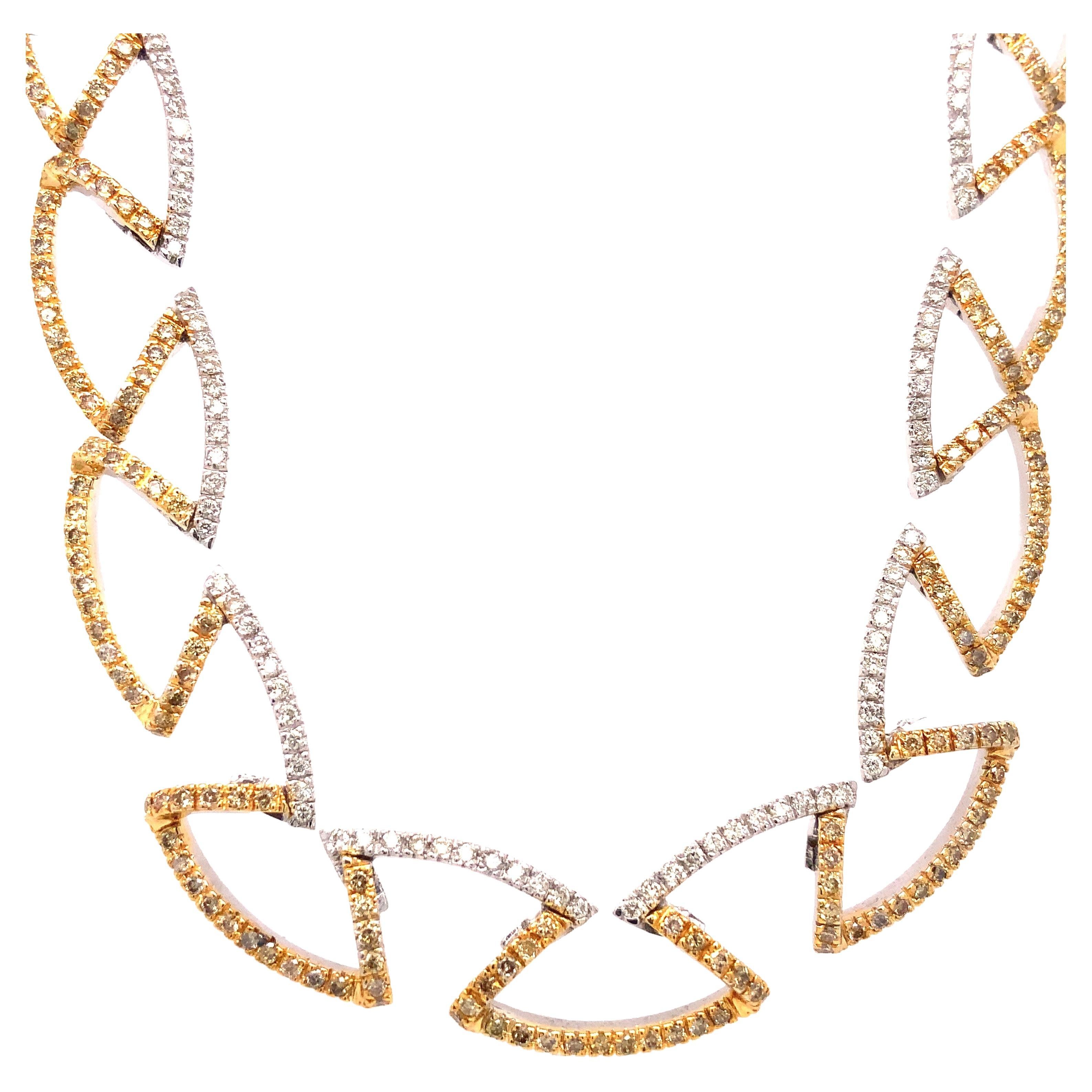 White and Fancy Yellow Diamond Choker Necklace Set in 18 Karat White Gold For Sale